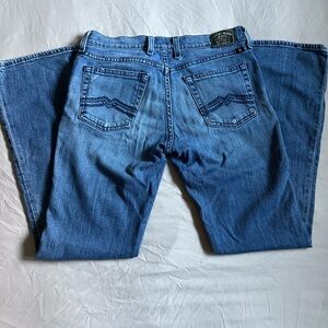 Lucky Brand women’s Bootcut Blue Jeans